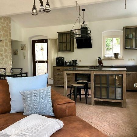 Ferienwohnung Am Wasser Villa Graf Von Pfeil Dresden Ngoại thất bức ảnh
